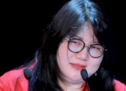 娱乐吃瓜经纪人和明星,吃瓜经纪人揭秘明星幕后故事