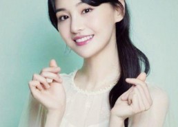 郑爽在娱乐圈吃瓜,揭秘明星背后的风云变幻