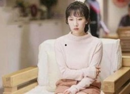 娱乐圈吃瓜男博主,吃瓜男博主带你探秘明星幕后生活