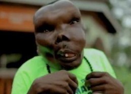 恐丑的娱乐吃瓜人是谁,揭秘娱乐圈背后的秘密