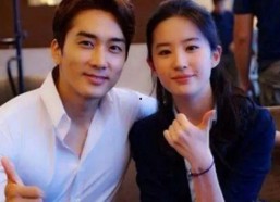 听心吃瓜小说娱乐圈,娱乐圈的甜蜜与苦涩