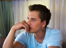 娱乐吃瓜酱俄罗斯帅哥,娱乐吃瓜酱带你领略异国风情魅力